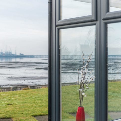 install-casement-windows-pilton