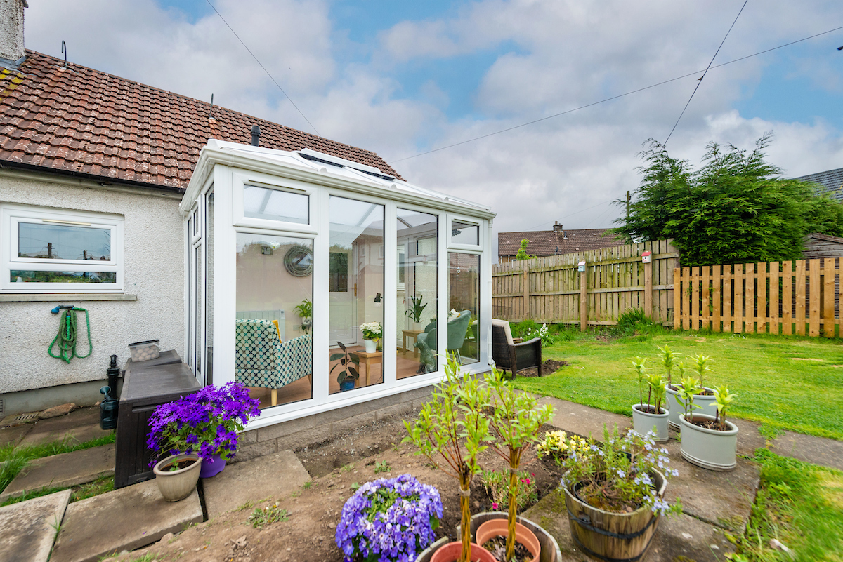 Conservatory extension carnock