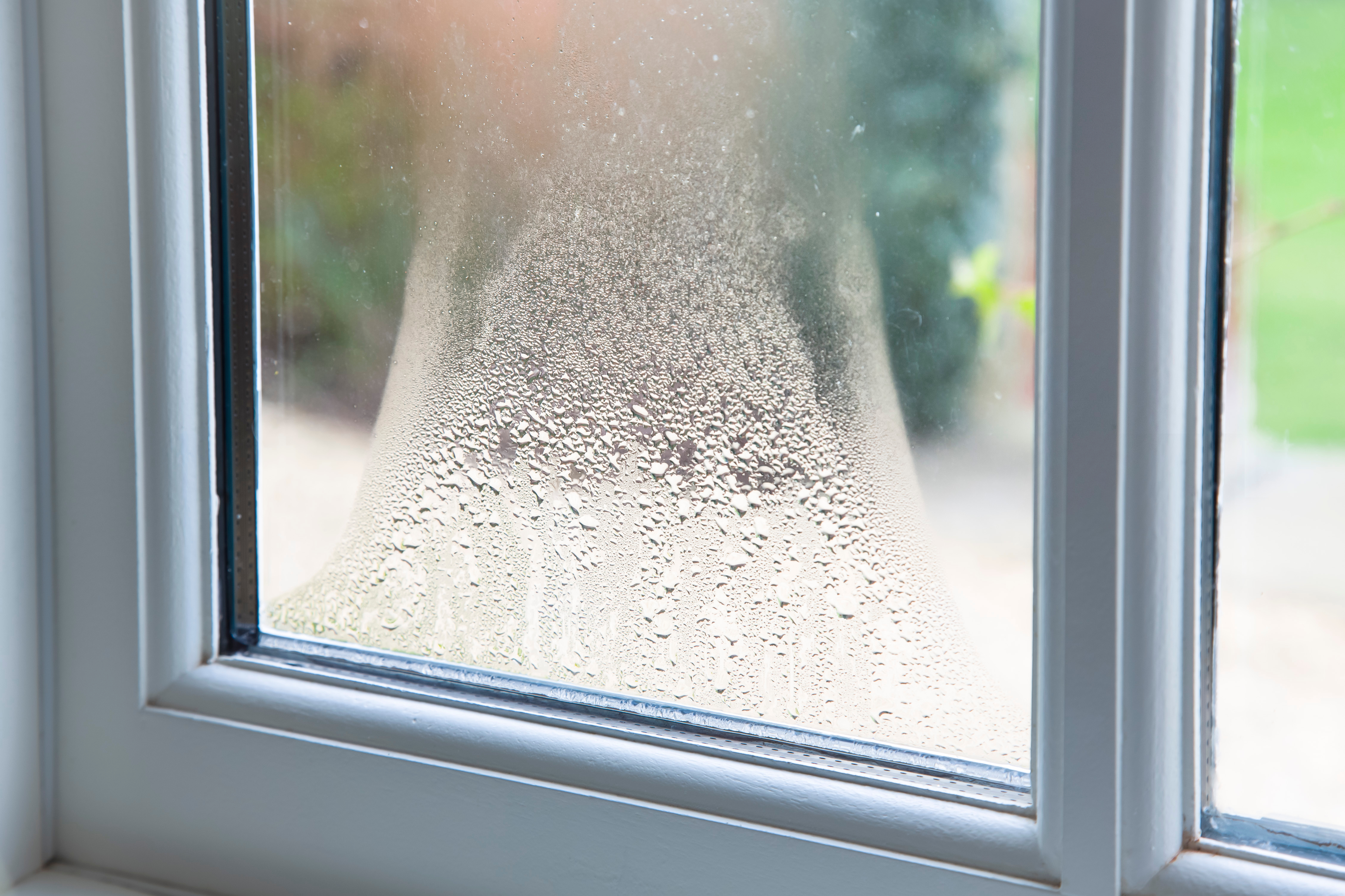 prevent-condensation-double-glazing-SRJ