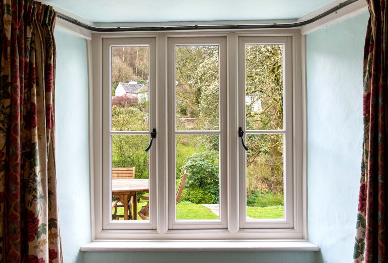 secure flush sash windows Alloa