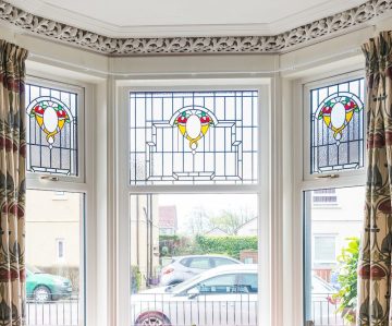 How to Clean Leaded Surface Glass