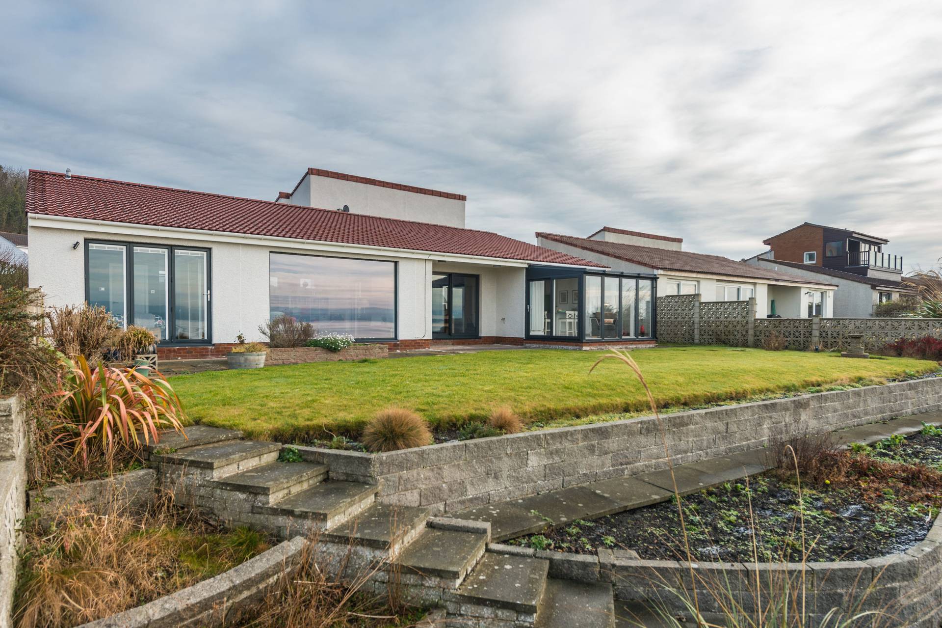 The Practical Benefits Of Installing Aluminium Patio Doors In Edinburgh